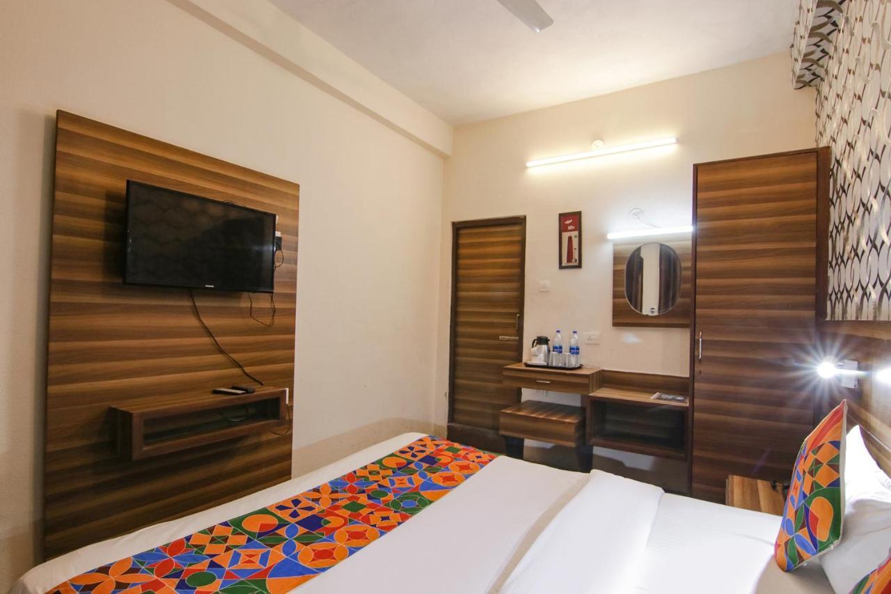 Fabhotel Vijay Palace Dharamshala Exterior photo